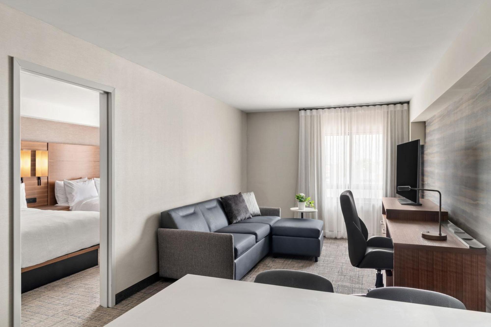 Residence Inn By Marriott Laval Eksteriør billede