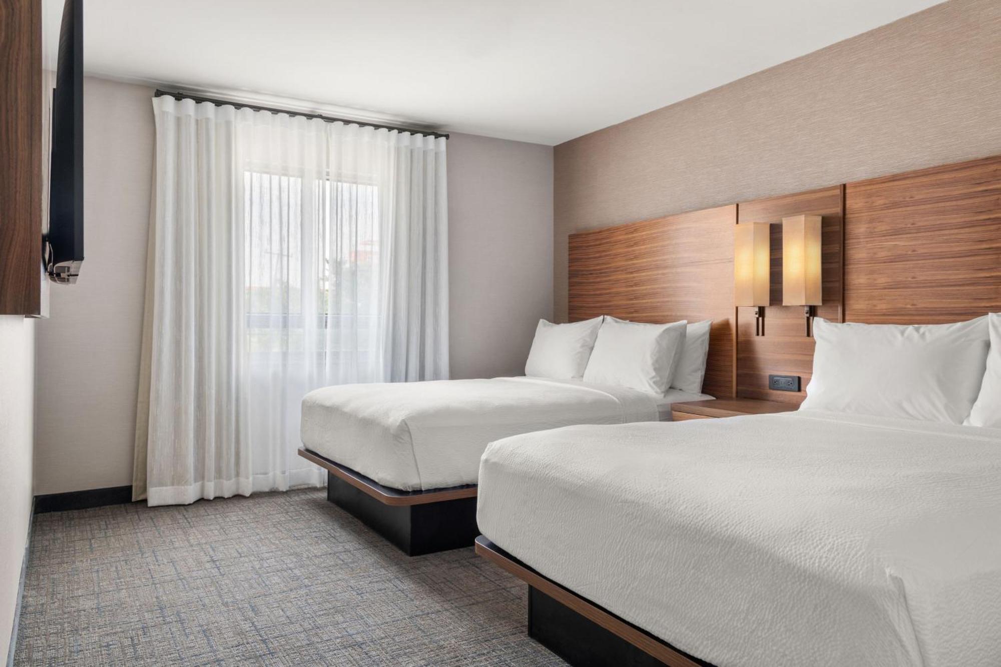 Residence Inn By Marriott Laval Eksteriør billede